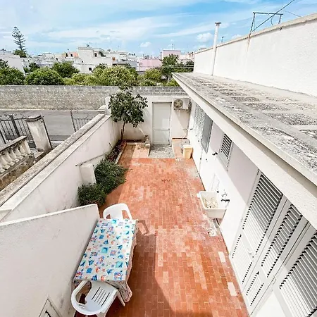 Casa *