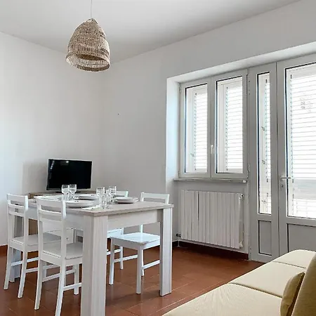 Casa *